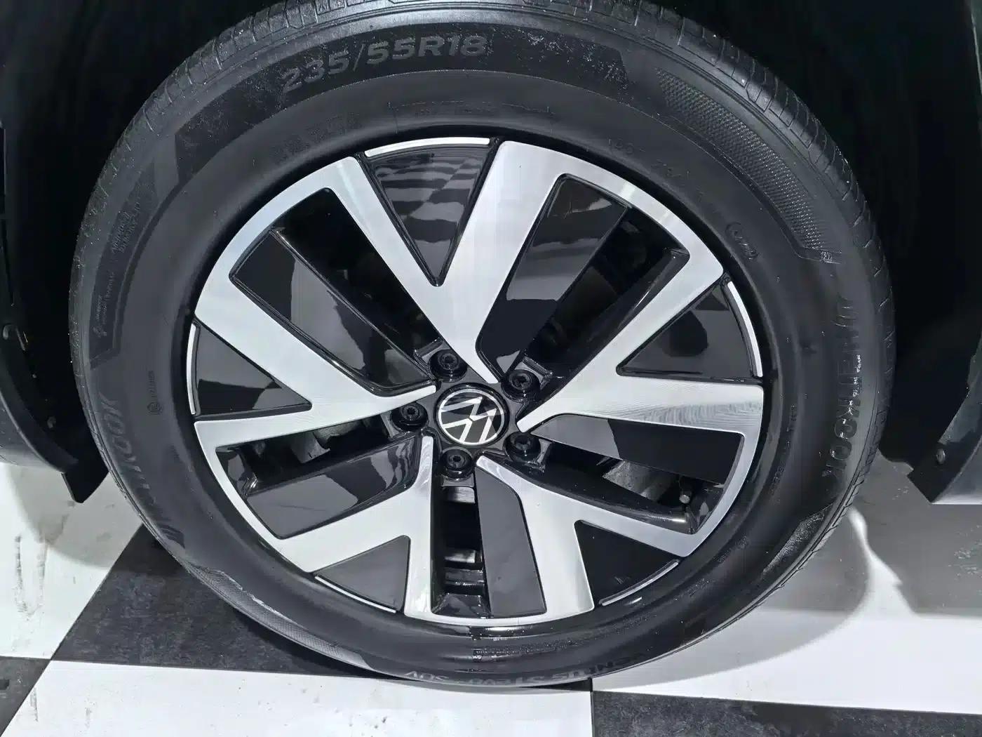 Tayron 2023 280TSI 2WD Luxury Plus Advanced Edition — миниатюра 7