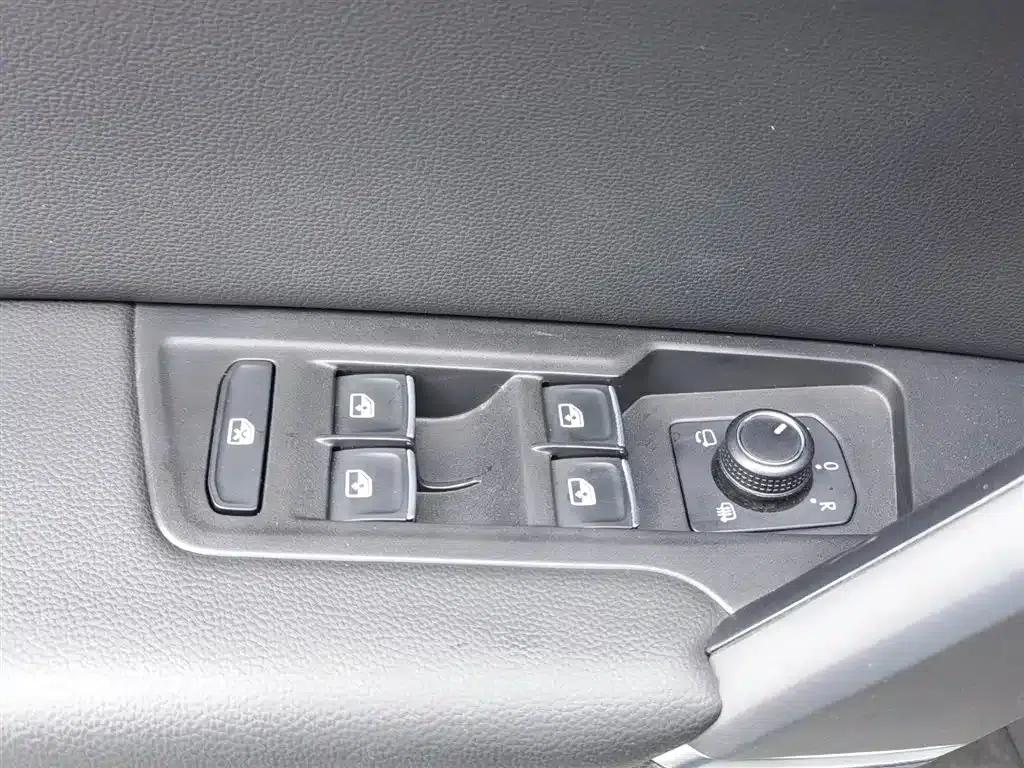 Tayron 2019 330TSI 4WD Luxury Edition (China VI Emission Standard) — миниатюра 23