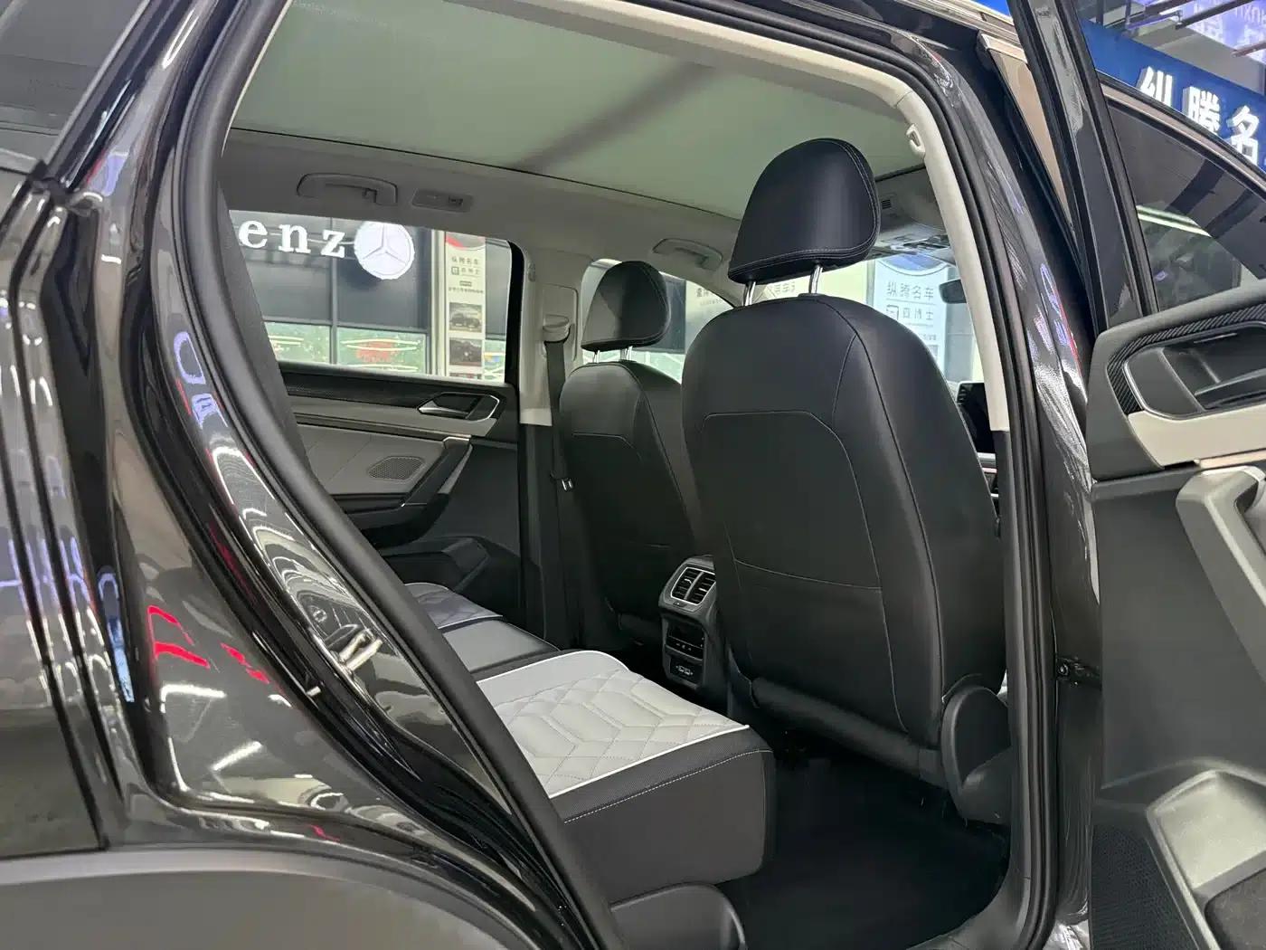 Tayron 2023 280TSI 2WD Luxury Plus Advanced Edition — миниатюра 11