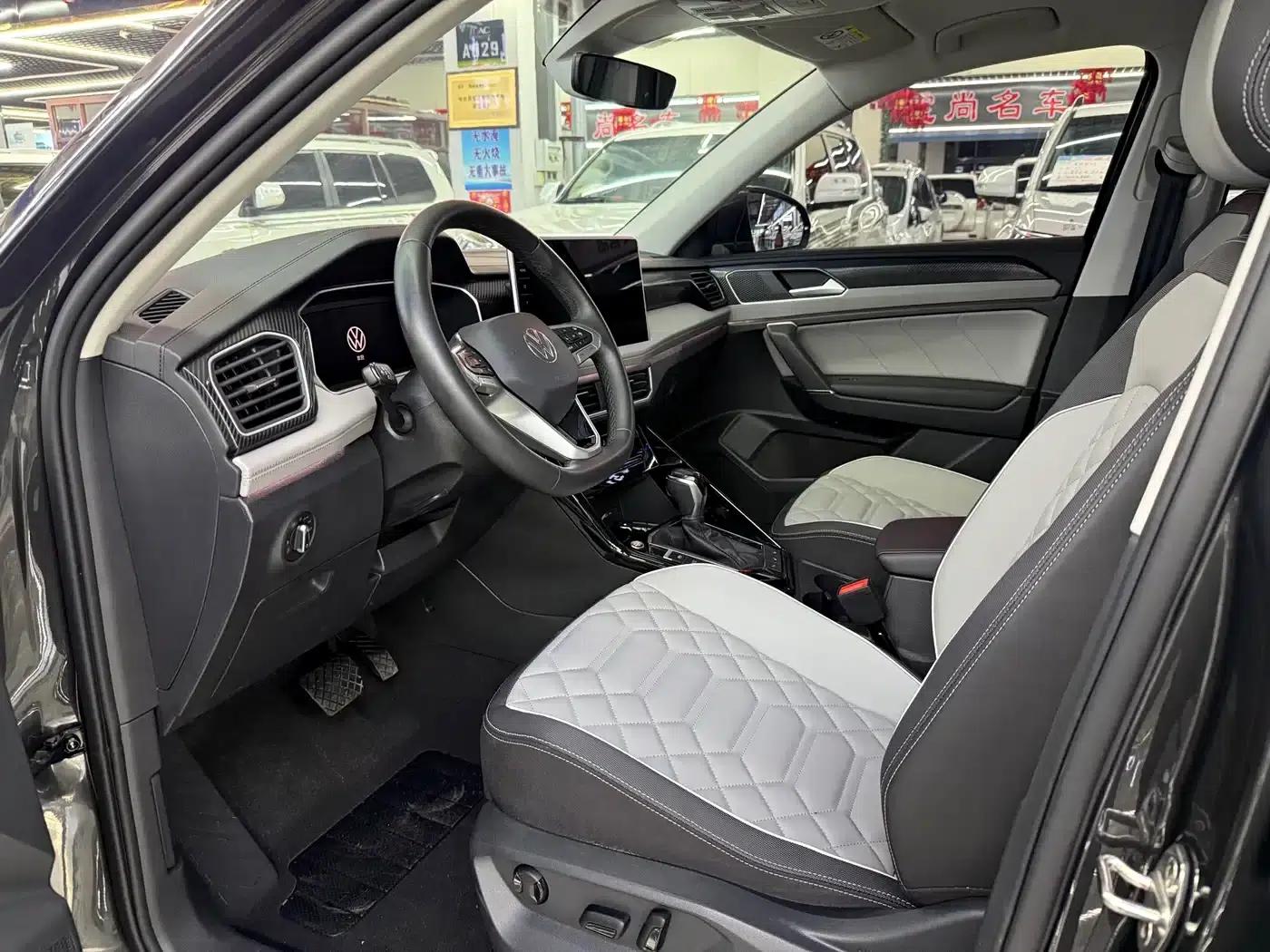 Tayron 2023 280TSI 2WD Luxury Plus Advanced Edition — миниатюра 9