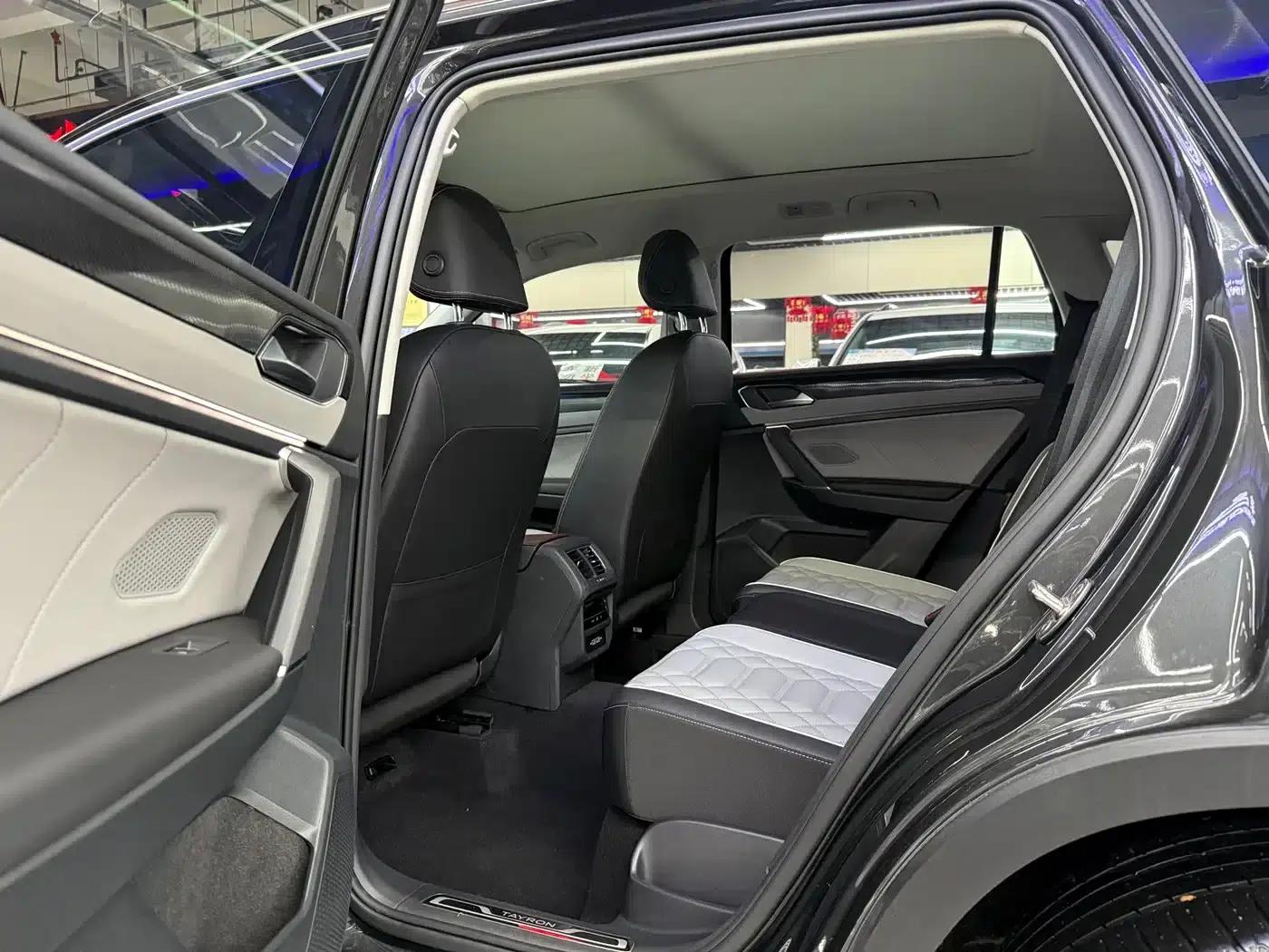 Tayron 2023 280TSI 2WD Luxury Plus Advanced Edition — миниатюра 10