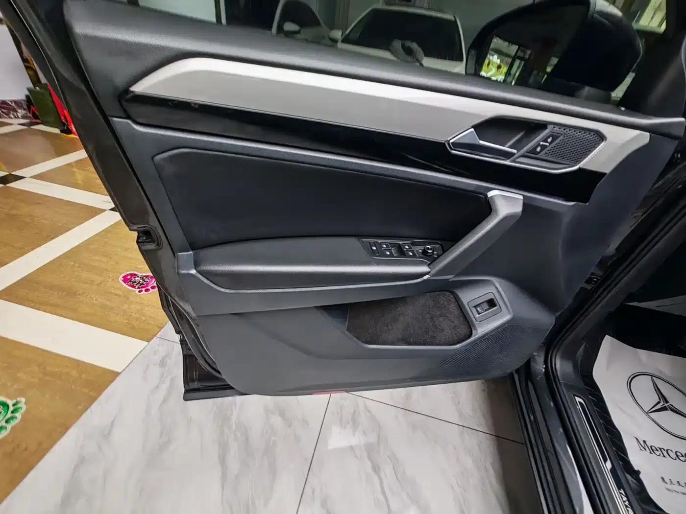 Tayron 2022 280TSI 2WD Luxury Intelligent Edition — миниатюра 15