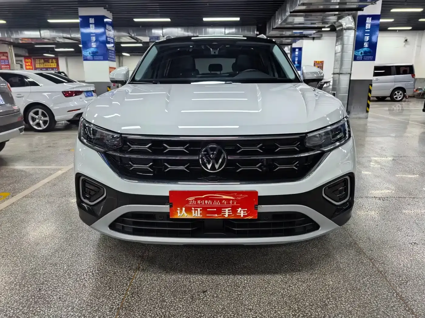 Tayron 2024 330TSI 2WD Luxury Plus Advanced Edition — миниатюра 2