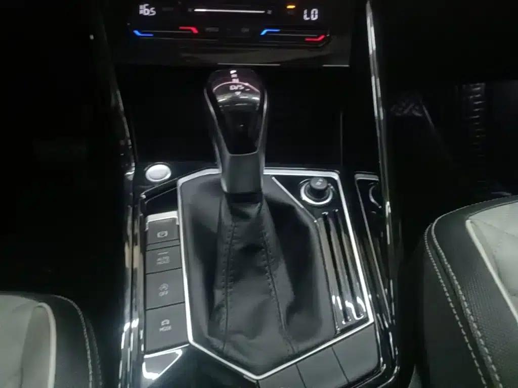 Tayron 2023 330TSI 2WD Luxury Plus Advanced Edition — миниатюра 14