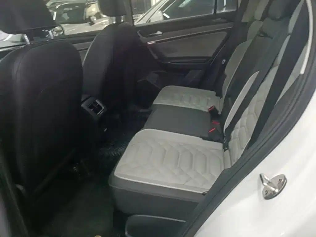 Tayron 2023 330TSI 2WD Luxury Plus Advanced Edition — миниатюра 17