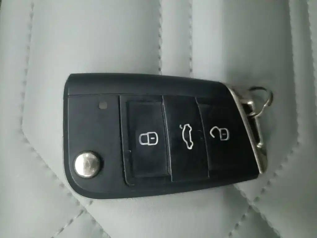 Tayron 2023 330TSI 2WD Luxury Plus Advanced Edition — миниатюра 9