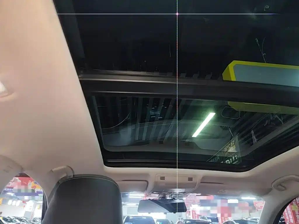 Tayron 2025 Popular Edition 330TSI — миниатюра 18