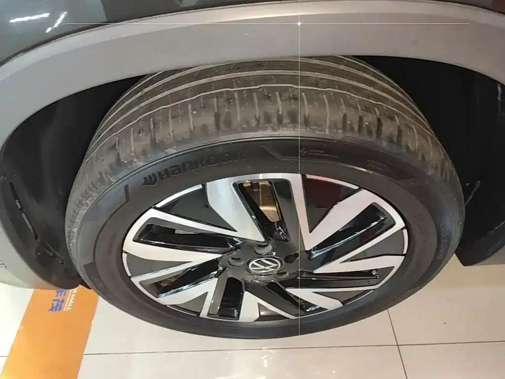 Tayron 2025 Popular Edition 330TSI — миниатюра 23