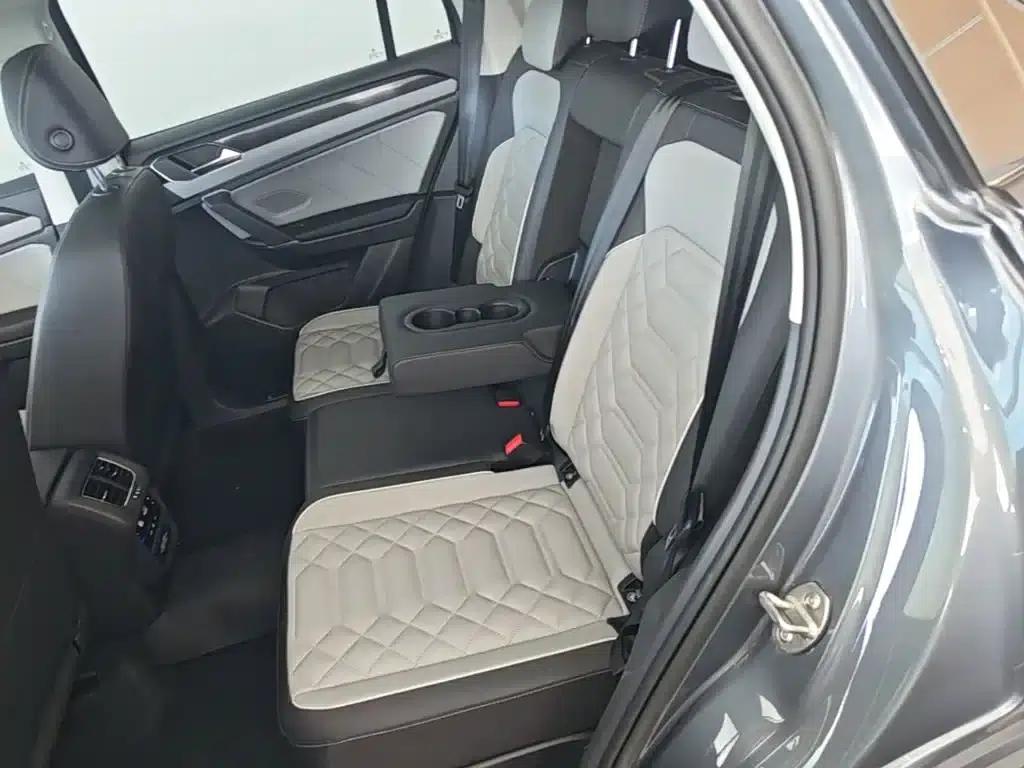 Tayron 2023 300TSI 2WD Luxury Plus Advanced Edition — миниатюра 17