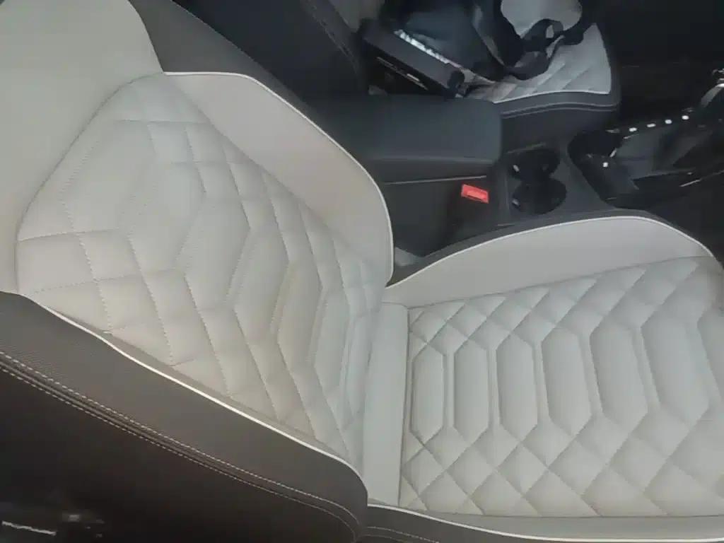 Tayron 2023 330TSI 2WD Luxury Plus Advanced Edition — миниатюра 25