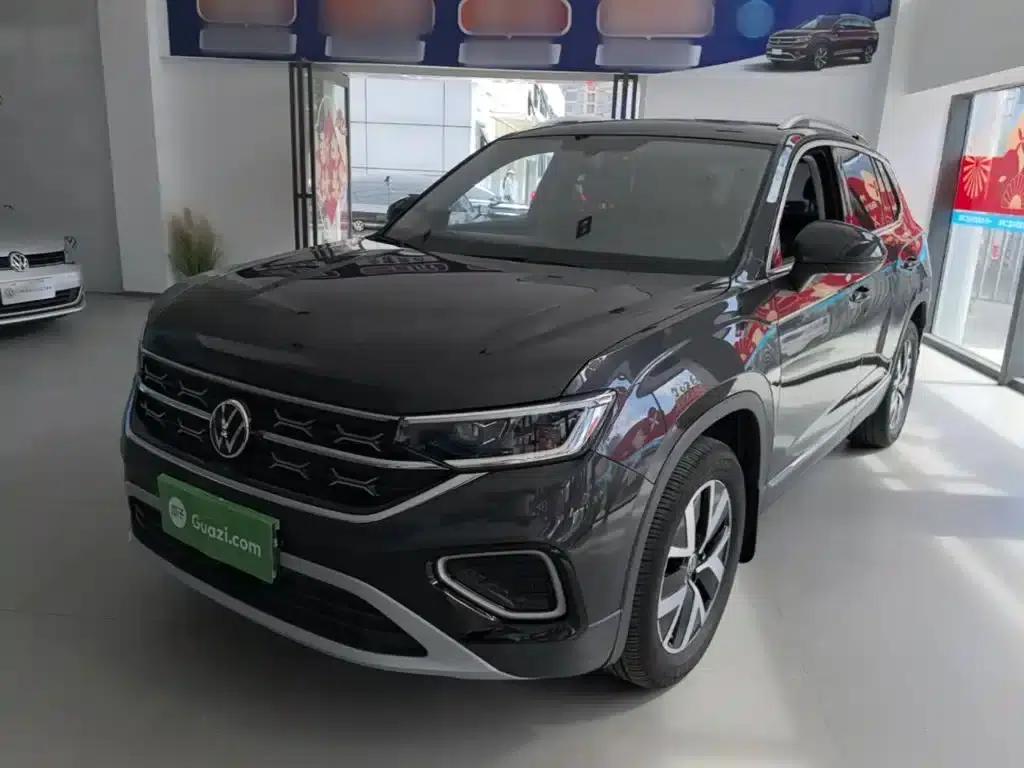 Tayron 2025 Popular Edition 300TSI — миниатюра 1