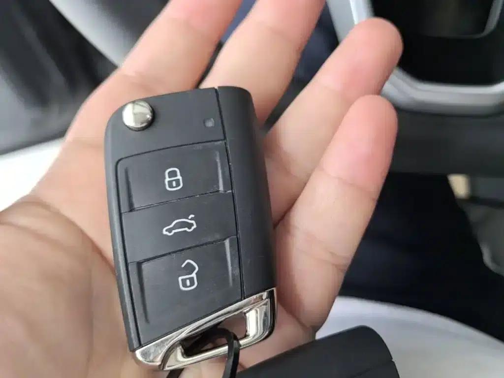 Tayron 2025 Popular Edition 300TSI — миниатюра 9
