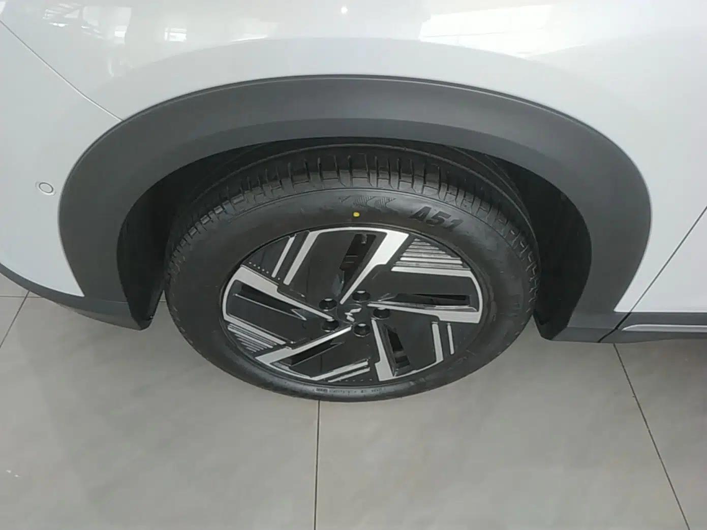 Wuling Xingguang S 2025 Model 510 km Flagship Version — миниатюра 10