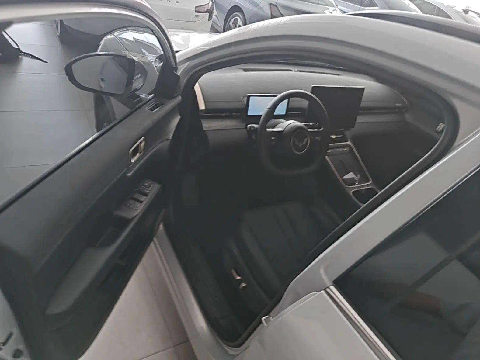 Wuling Xingguang S 2024 130 km Flagship Version — миниатюра 18
