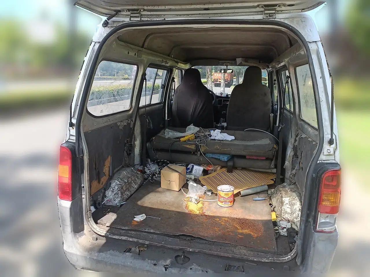 Wuling Zhiguang 2015 1.2L Practical LS-I Model — миниатюра 19