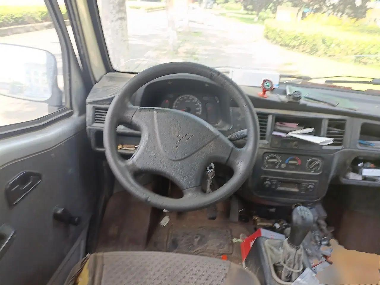 Wuling Zhiguang 2015 1.2L Practical LS-I Model — миниатюра 10