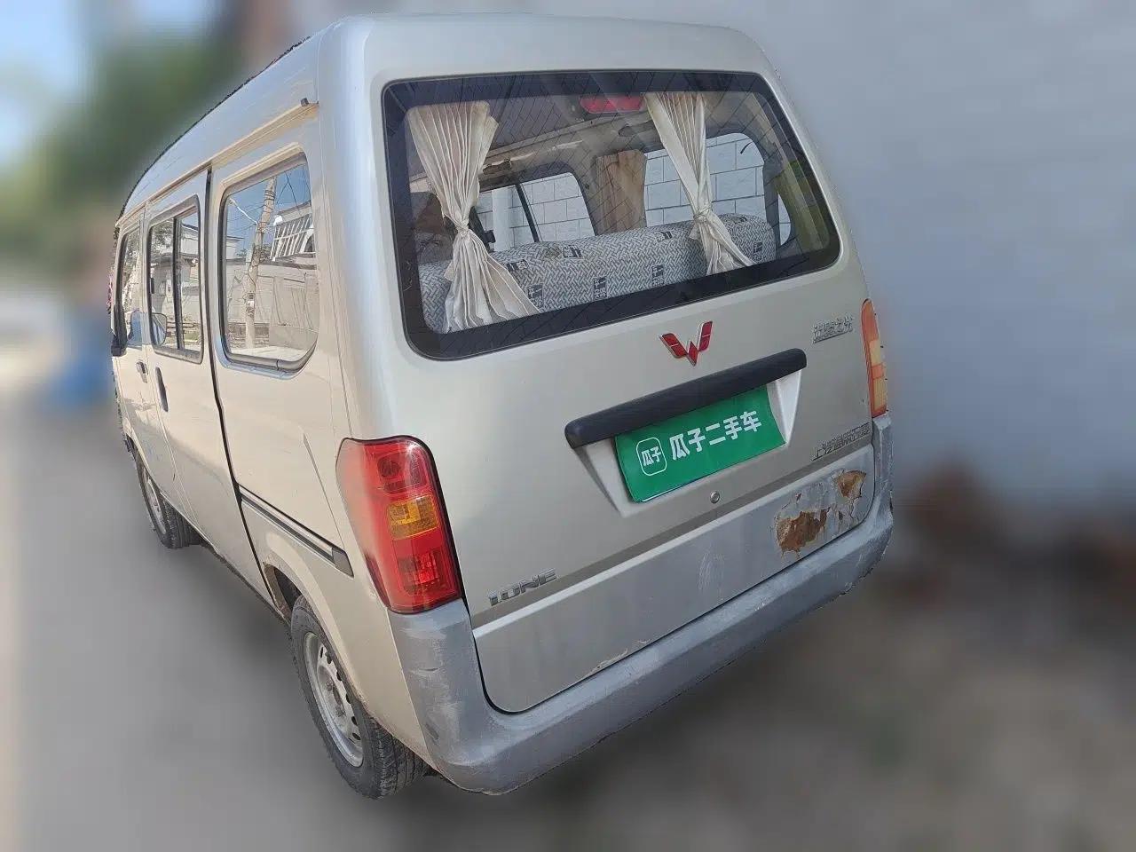 Wuling Zhiguang 2013 1.0L Practical Version — миниатюра 4