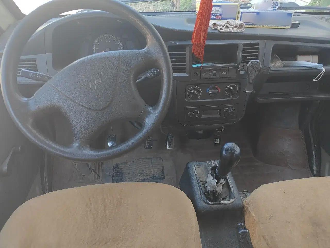 Wuling Zhiguang 2013 1.0L Practical Version — миниатюра 9