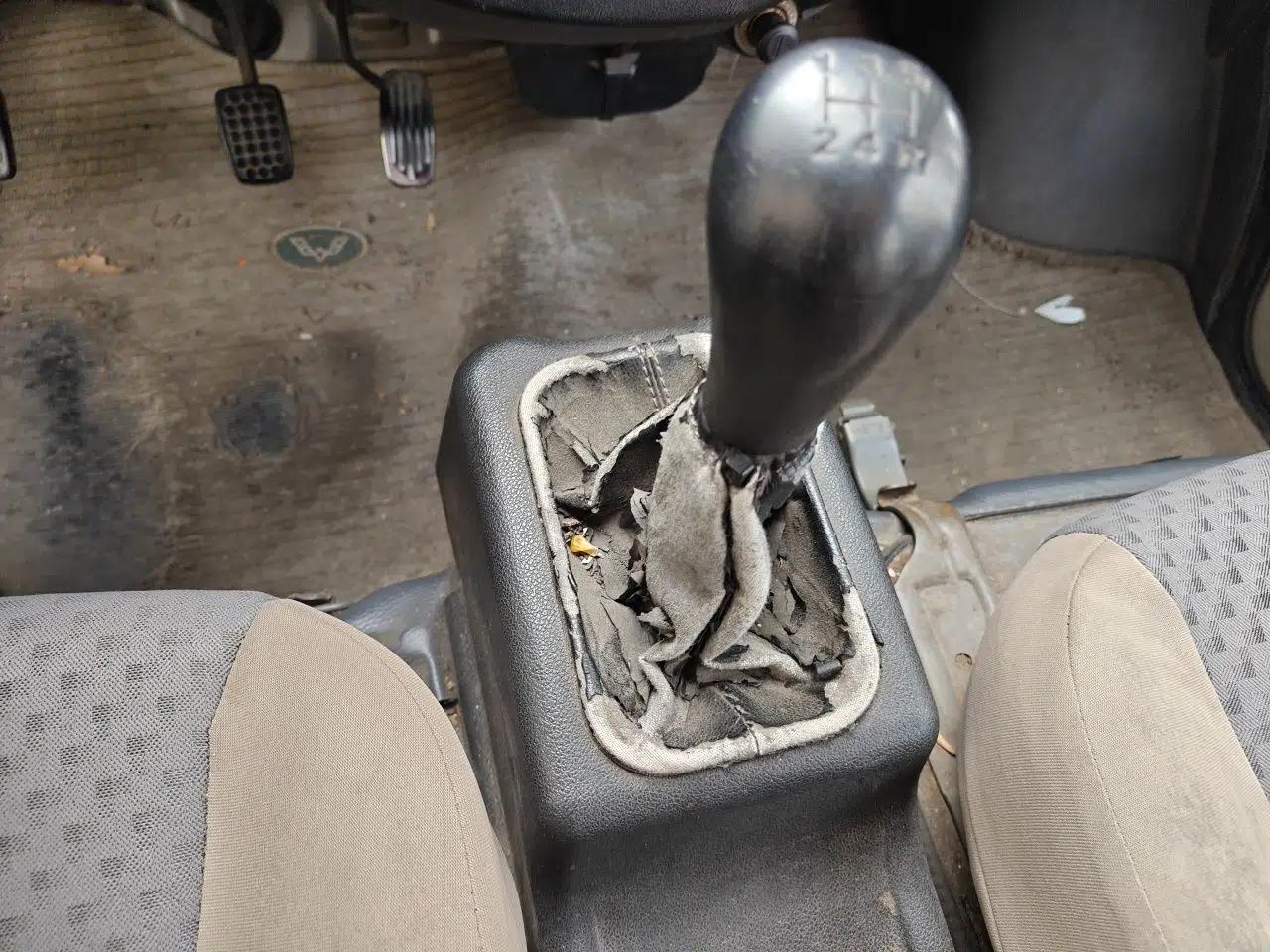 Wuling Zhiguang 2013 1.0L Base Version — миниатюра 14
