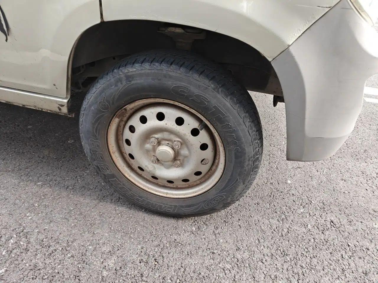Wuling Zhiguang 2013 1.0L Base Version — миниатюра 8