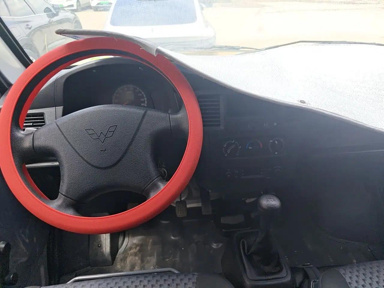 Wuling Zhiguang 2023 1.5L Practical Version 5/7 Seats — миниатюра 9