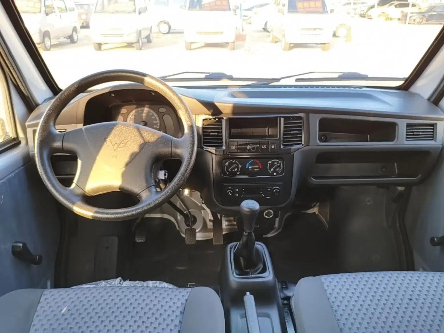 Wuling Zhiguang 2023 1.5L Practical Version 5/7 Seats — миниатюра 12