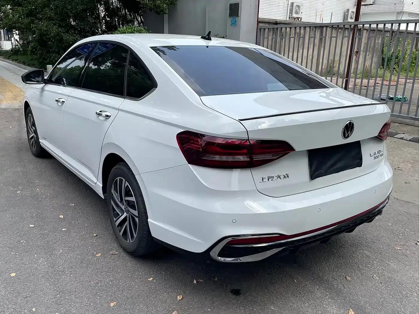 Lavida 2024 300TSI DSG Starry Sky Leading Edition — миниатюра 7