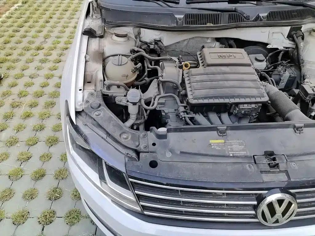 2017 Volkswagen Lavida 1.6L Automatic Comfort Edition — миниатюра 22