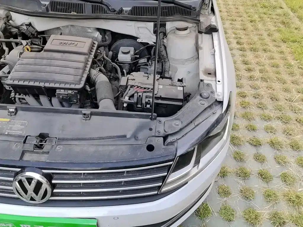 2017 Volkswagen Lavida 1.6L Automatic Comfort Edition — миниатюра 23