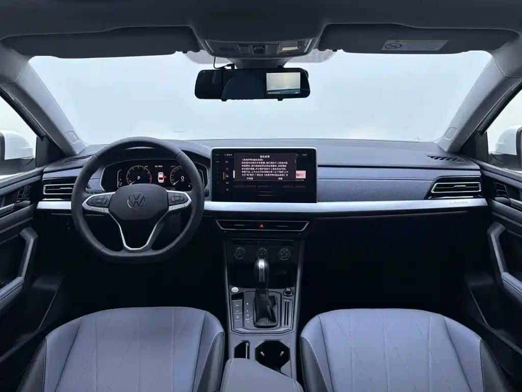 2024 Volkswagen Lavida 1.5L Automatic Starry Sky Five Million Edition — миниатюра 15