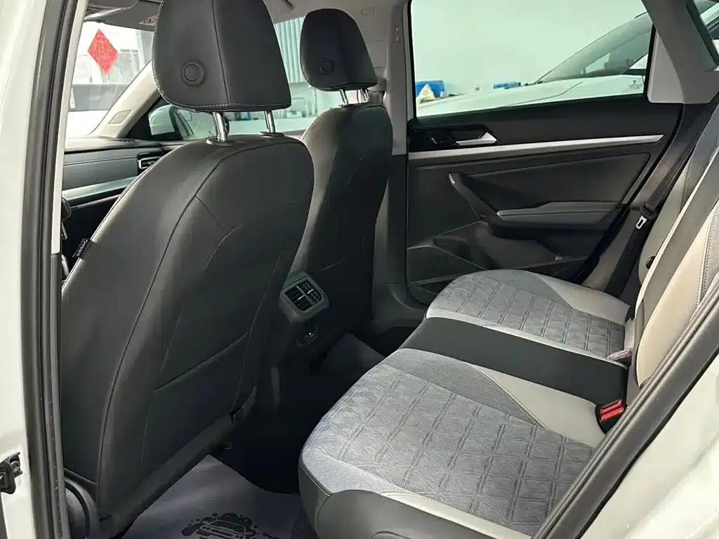 2023 Volkswagen Lavida 1.5L Automatic Full Comfort Edition — миниатюра 7