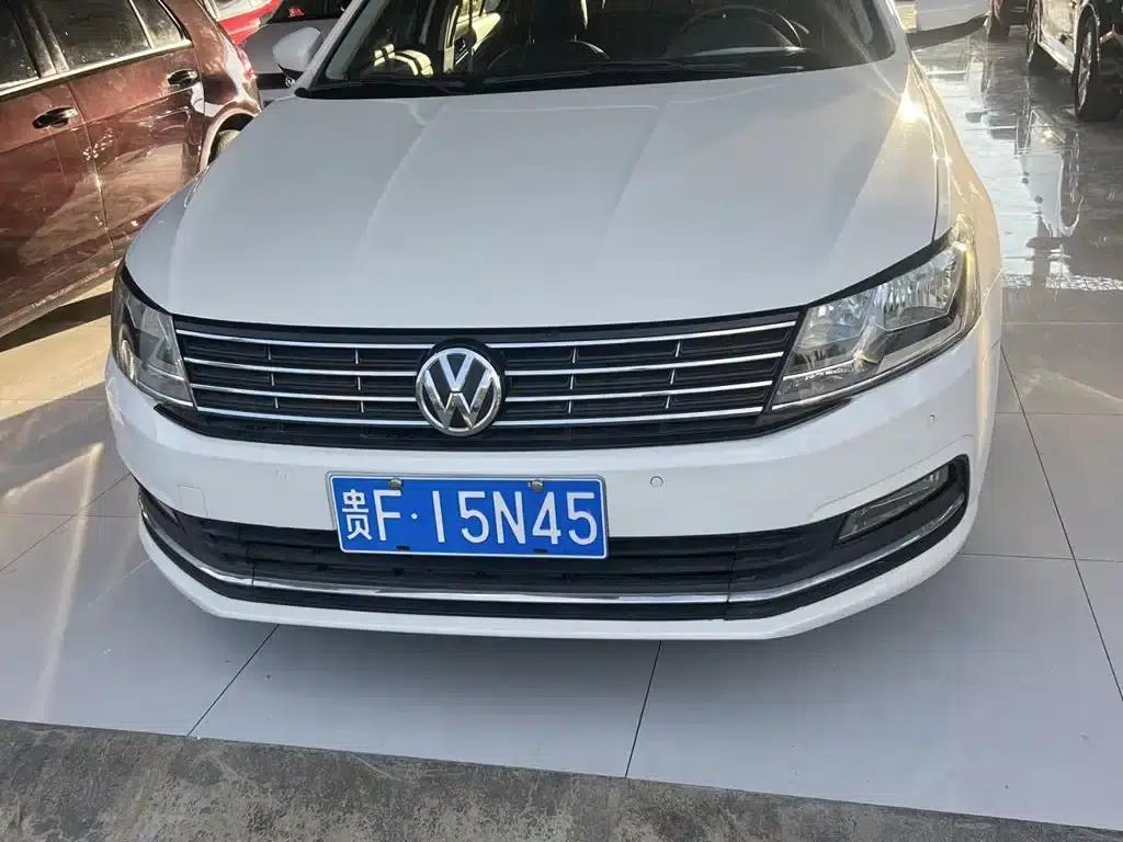 2017 Volkswagen Lavida 1.6L Automatic Comfort Edition — миниатюра 1