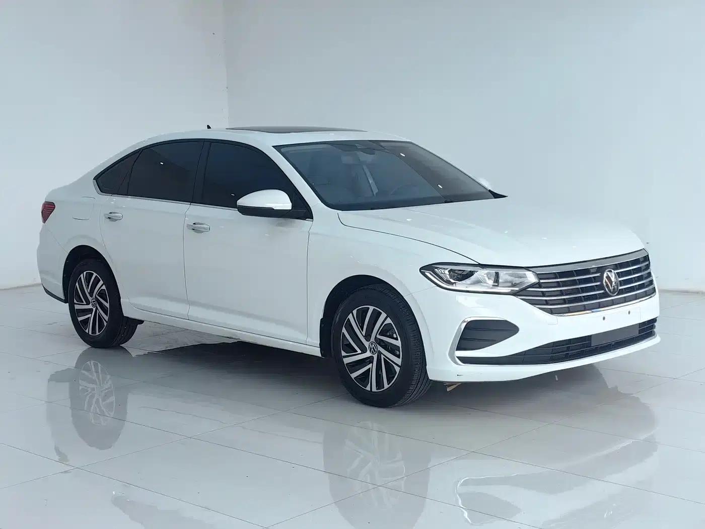 2023 Volkswagen Lavida 300TSI DSG Full Comfort Edition — миниатюра 3