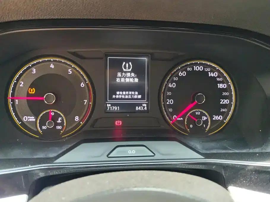 2021 Volkswagen Lavida 280TSI DSG Comfort Edition — миниатюра 14