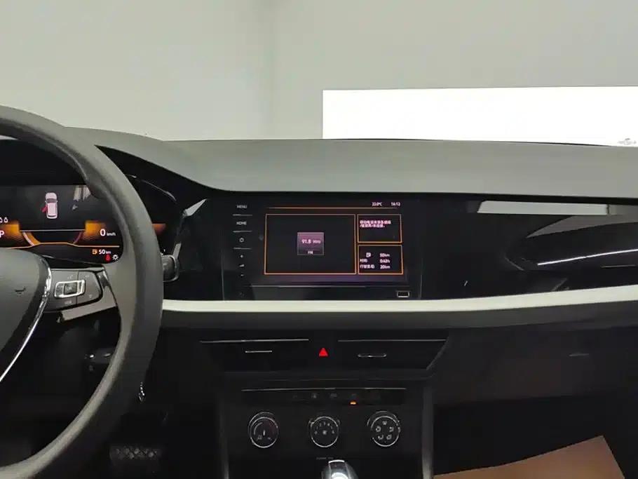 2021 Volkswagen Lavida 1.5L Automatic Comfort Edition — миниатюра 13