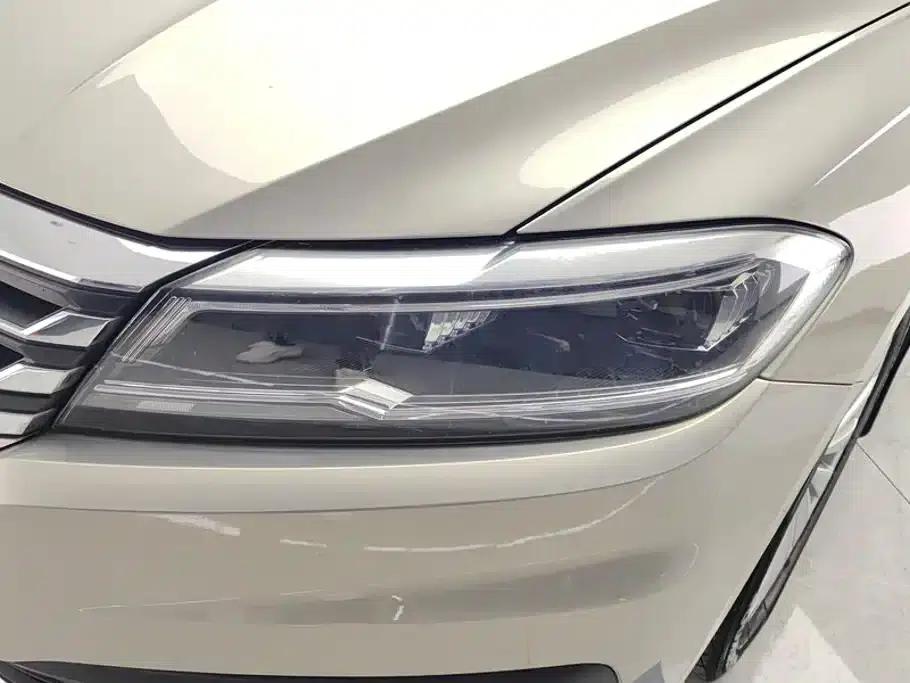 2021 Volkswagen Lavida 1.5L Automatic Comfort Edition — миниатюра 5