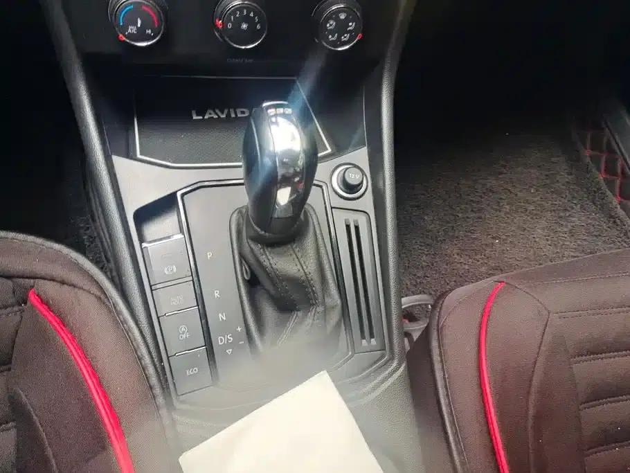 2019 Volkswagen Lavida 280TSI DSG Comfort Edition (China VI Emission Standard) — миниатюра 16