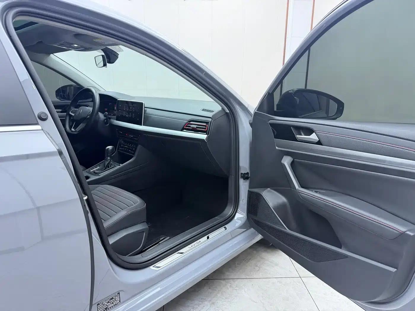 2023 Volkswagen Lavida 280TSI DSG Starry Sky Eternal Edition — миниатюра 21