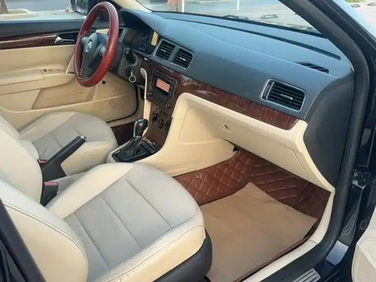 2013 Volkswagen Lavida Classic Facelift 1.6L Automatic Comfort Edition — миниатюра 7
