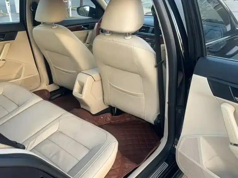 2013 Volkswagen Lavida Classic Facelift 1.6L Automatic Comfort Edition — миниатюра 8