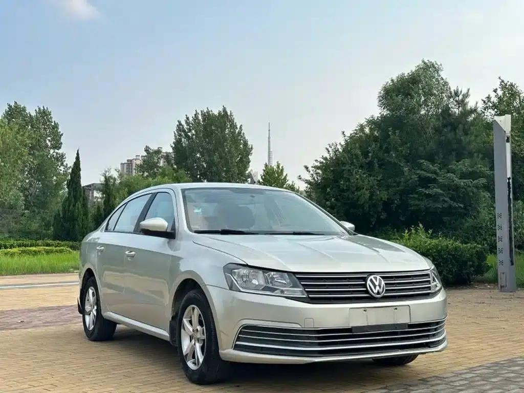 2015 Volkswagen Lavida 1.6L Automatic Fashion Edition — миниатюра 3