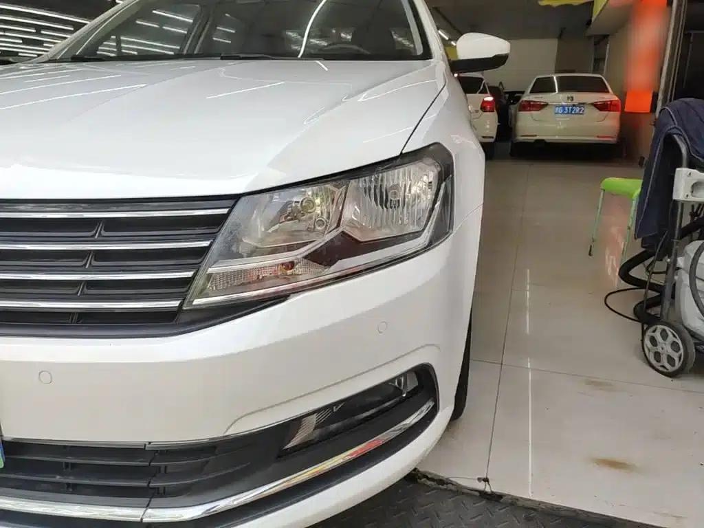 2017 Volkswagen Lavida 230TSI DSG Comfort Edition — миниатюра 24