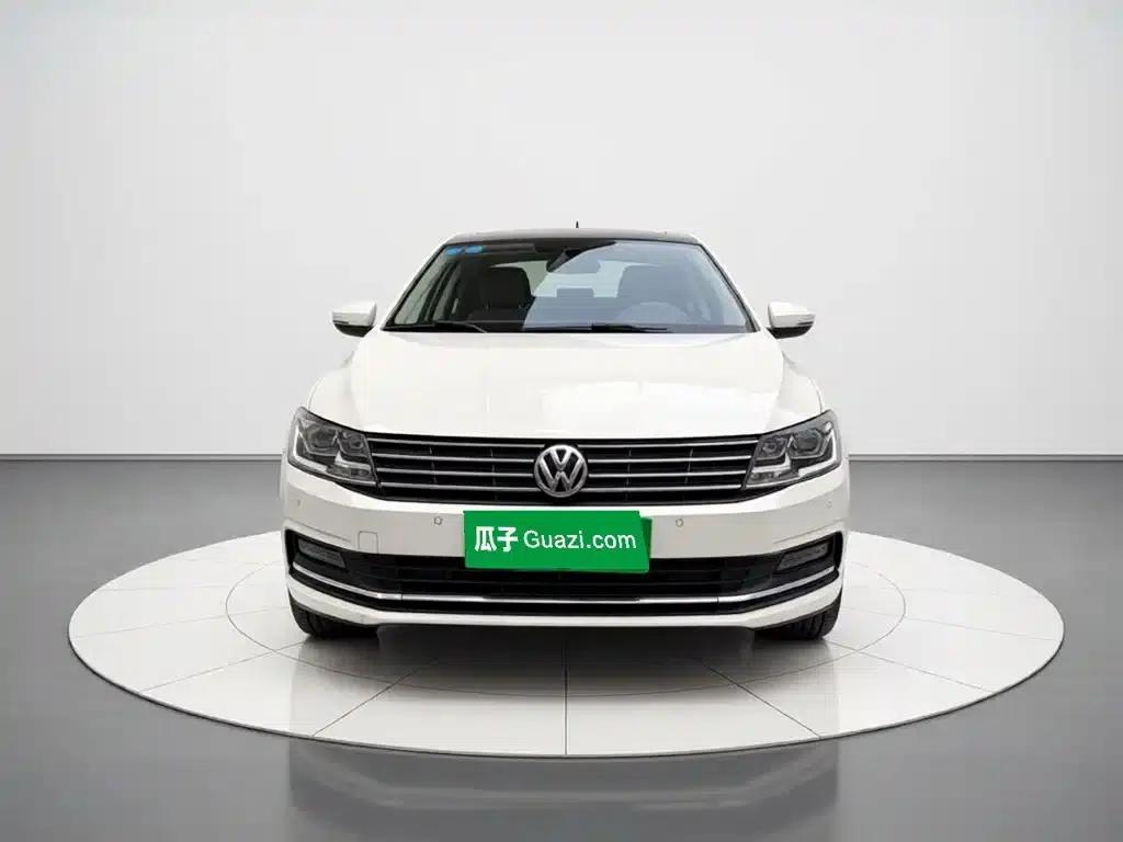 2015 Volkswagen Lavida 1.6L Automatic Comfort Edition — миниатюра 24