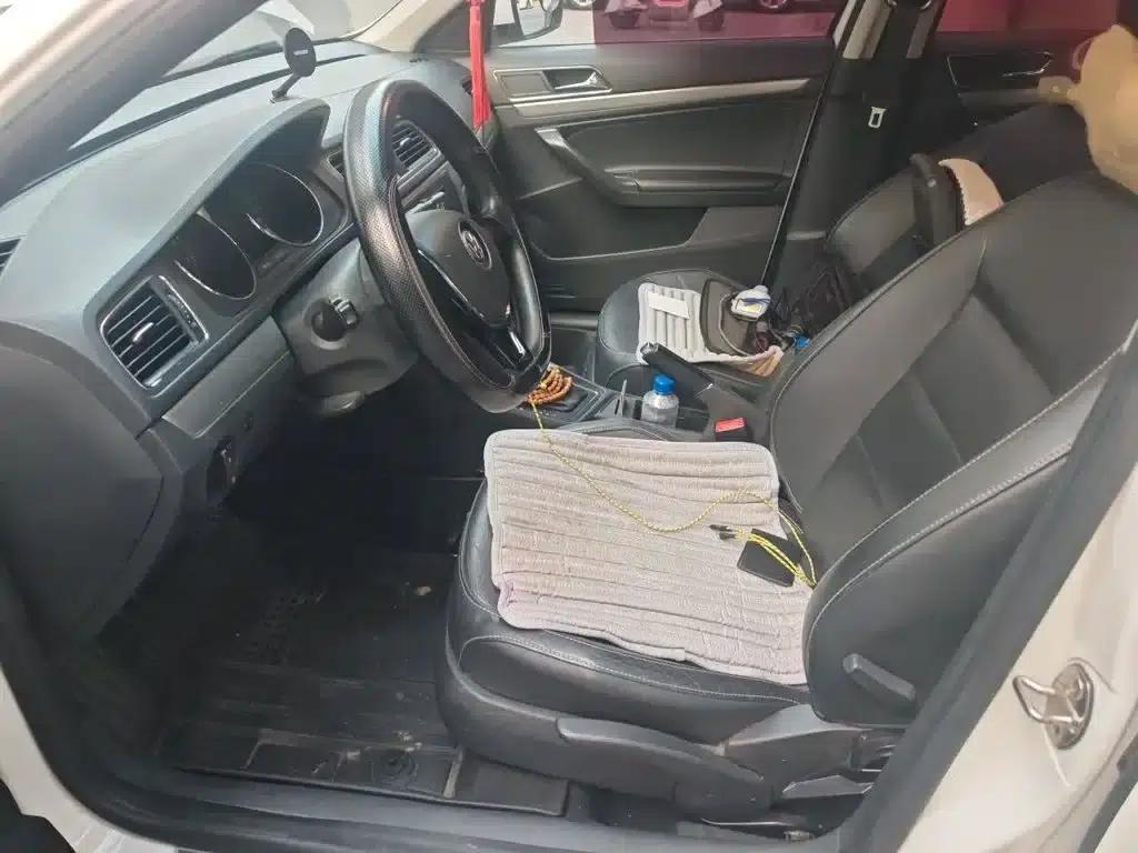 2015 Volkswagen Lavida 1.6L Automatic Comfort Edition — миниатюра 8