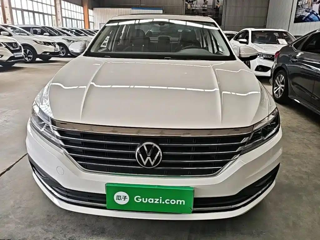 2021 Volkswagen Lavida 280TSI DSG Comfort Edition — миниатюра 3
