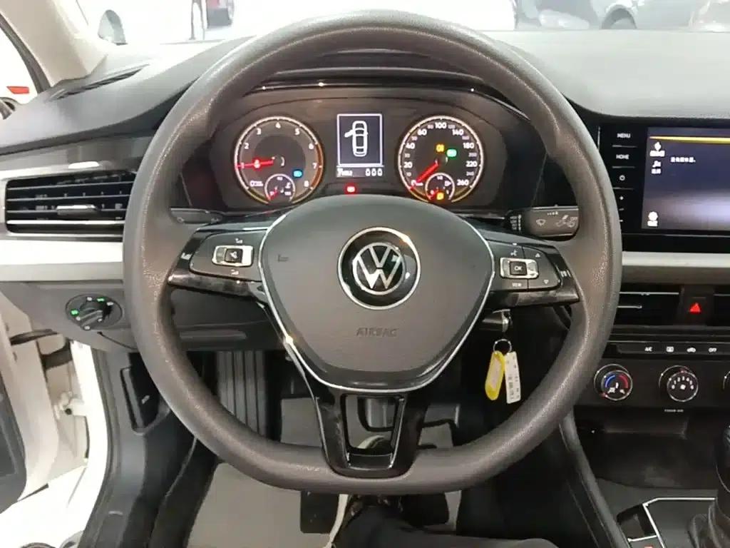2021 Volkswagen Lavida 1.5L Automatic Comfort Edition — миниатюра 11