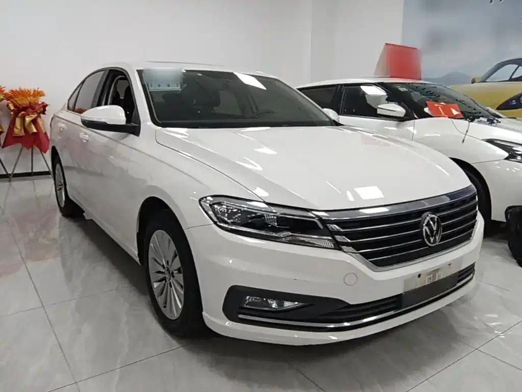 2021 Volkswagen Lavida 1.5L Automatic Comfort Edition — миниатюра 4