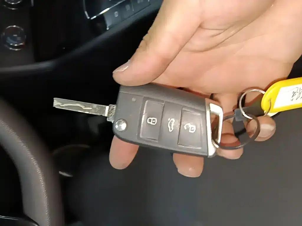 2021 Volkswagen Lavida 1.5L Automatic Comfort Edition — миниатюра 9