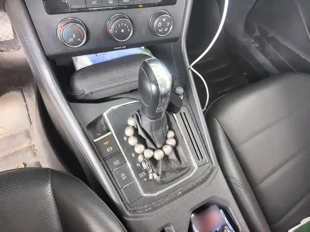2019 Volkswagen Lavida 1.5L Automatic Comfort Edition (China VI Emission Standard) — миниатюра 7