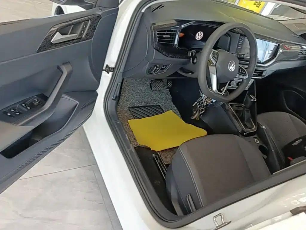 2023 Volkswagen Lavida New Elite 1.5L Automatic New Elite Edition — миниатюра 16